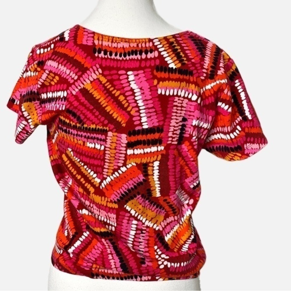 Rafaella Multi colored red, pink, black &‎ white Cropped Short Sleeve Top - Picture 3 of 6